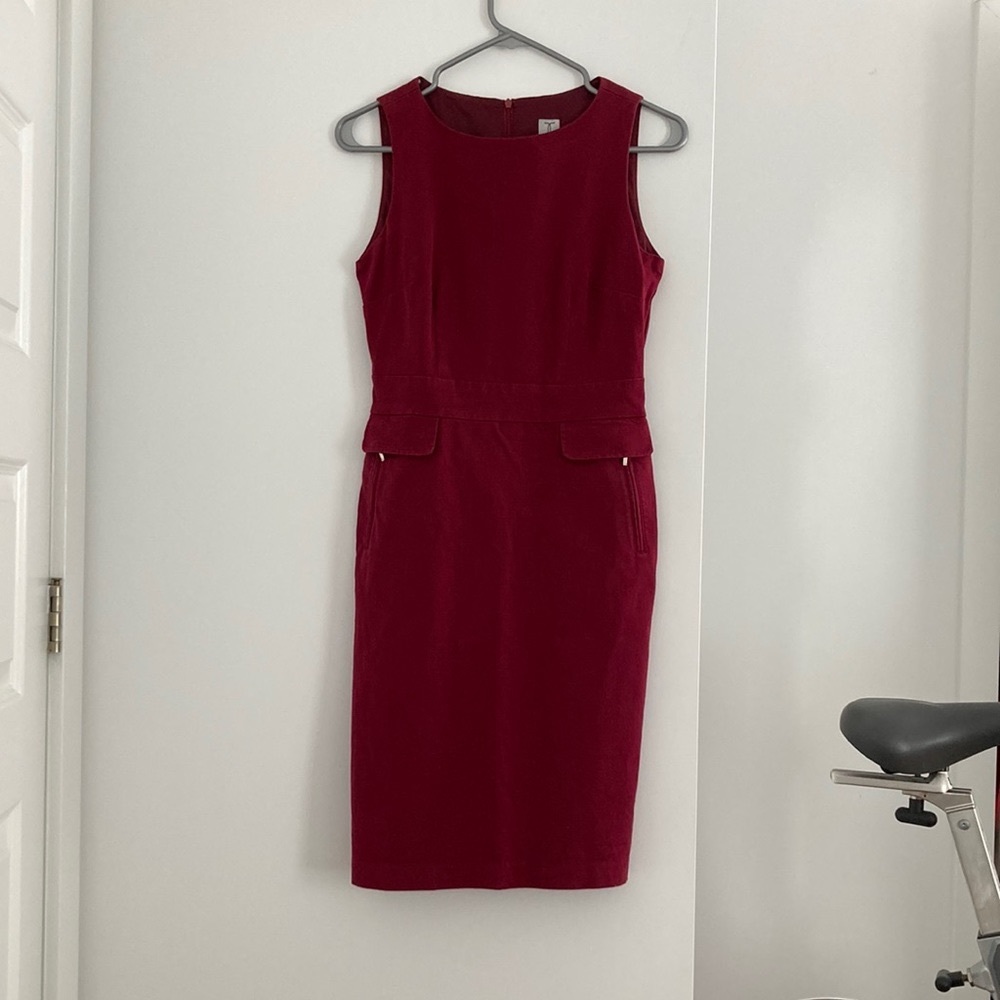 Beautiful burgundy dress Size 2